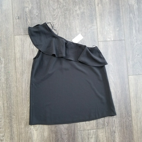 Pleione Black Ruffle One Shoulder Top - medium - Picture 4 of 7